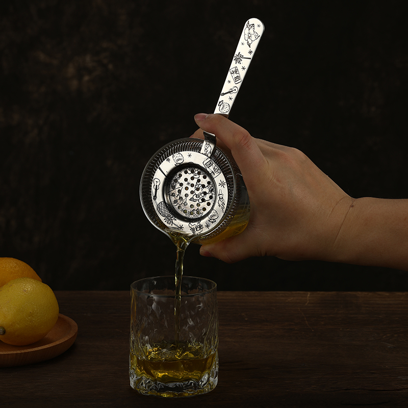 Cocktail Strainer Hoffman Bar  – Bitters Bottle Set Bewertung und Preis